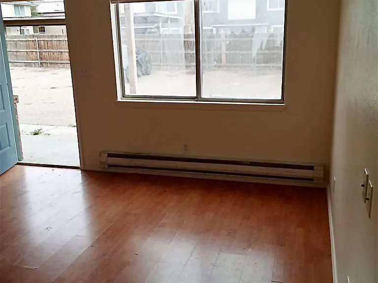 211 E Bird Ave #A — Photo 3