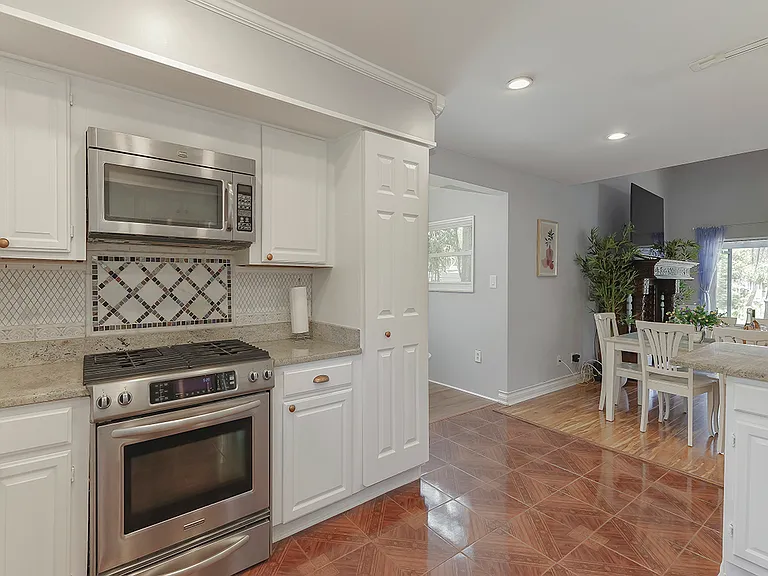 19017 Cedar Ln — Photo 22