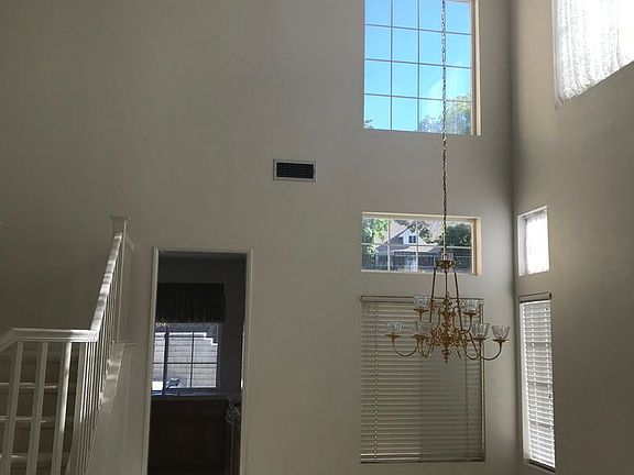 3rd image of 28770 Harwick Dr