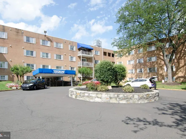 300 Byberry Rd APT 308, Philadelphia, PA 19116