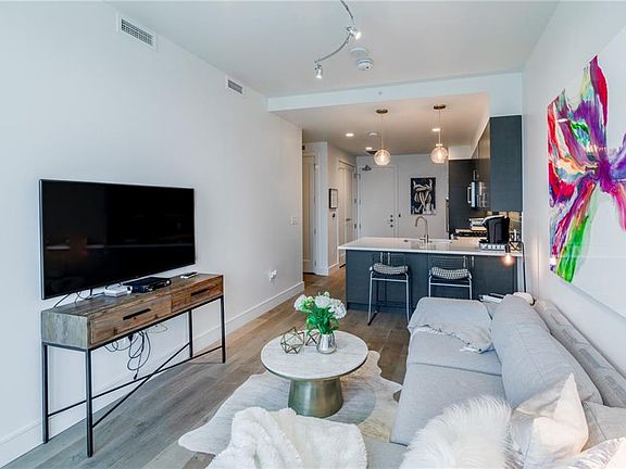 5th image of 222 West Ave Unit 2203