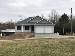 302 N Spring St, Odon, IN 47562