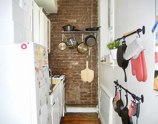 Rented by Brooklyn Heights Real Estate Inc | media 11