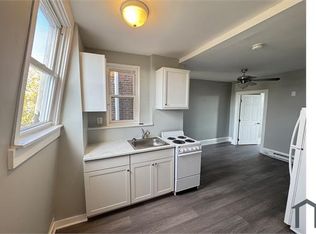 2542 N 33rd St FLOOR 3, Philadelphia, PA 19132