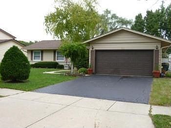 2nd image of 60 Lonsdale Rd