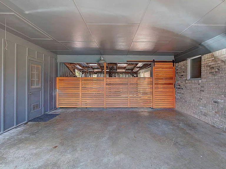 5500 Westminster Drive — Photo 23