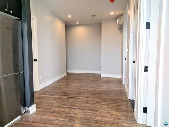 2nd image of 225 Powers St #6D