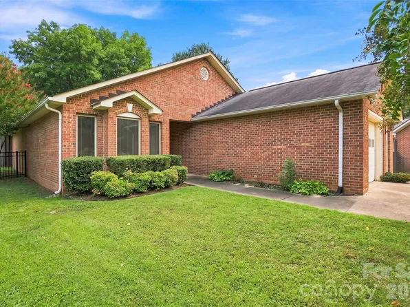 1850 Charter Dr, Rock Hill, SC 29732