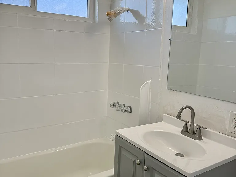 4830 Canoga St #J — Photo 11