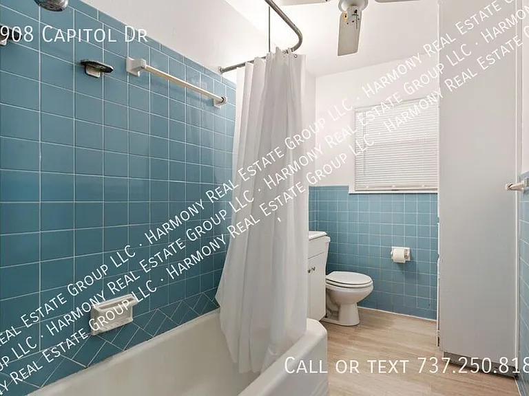 8908 Capitol Dr — Photo 14