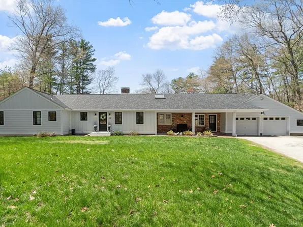 16 Thurlow St, Georgetown, MA 01833