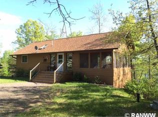 W9121 Woodchuck Ln, Spooner, WI 54801