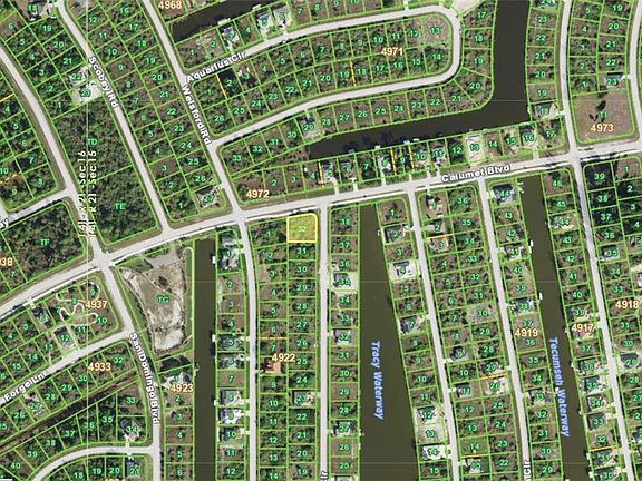 4th image of 8357 Tracy Cir