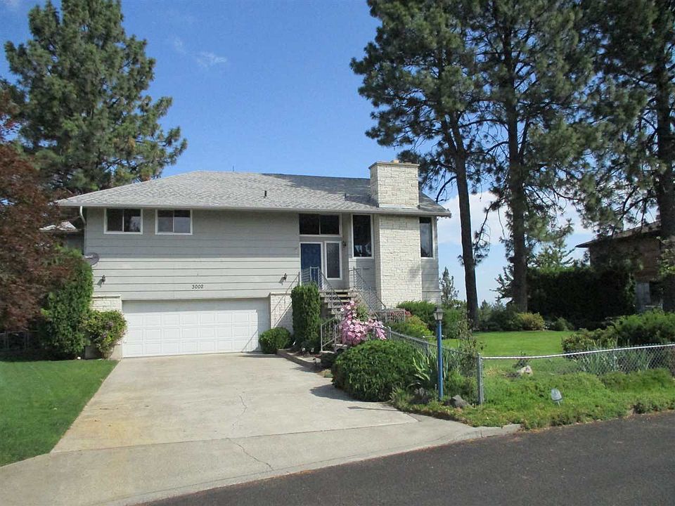 1st image of 3002 W 21st Ave