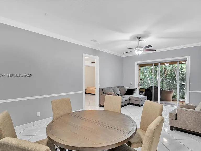 8908 NW 40th St — Photo 20