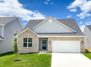 1410 Woodpark Ct, Louisville, KY 40211