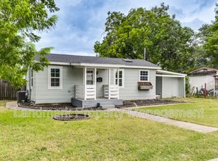 621 Prairie St, Everman, TX 76140