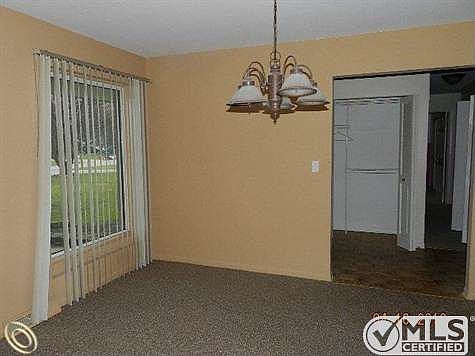 dining room.JPG