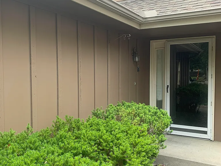 1338 NW Jefferson Ct — Photo 6
