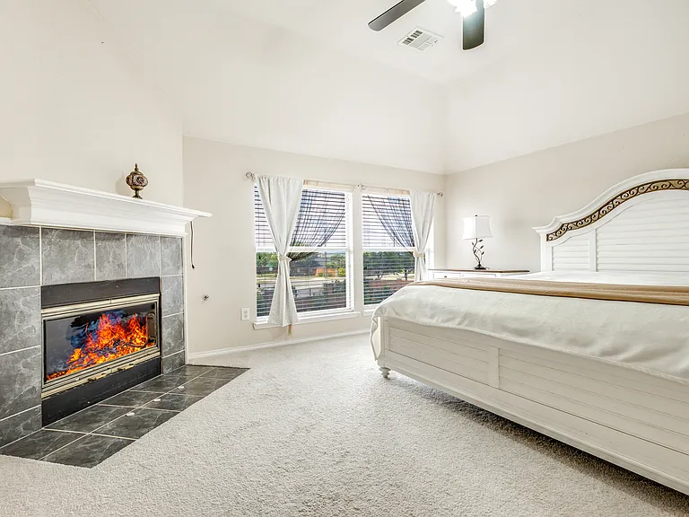 2401 Brycewood Ln — Photo 22