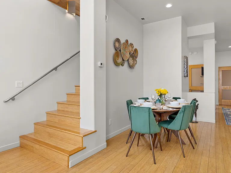 1010 Marquez Pl #L — Photo 10