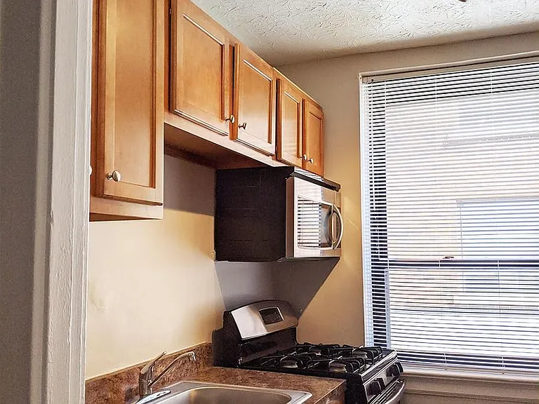 3654 Middleton Ave — Photo 36
