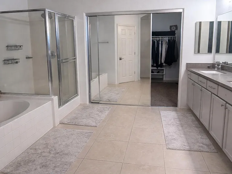 14515 W Lisbon Ln — Photo 7
