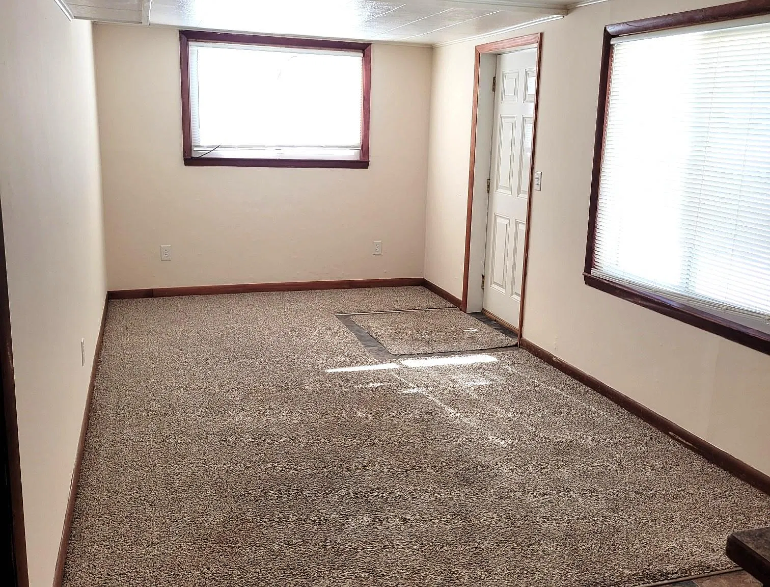 2 bed, 860 sqft, $1,195 — Photo 3