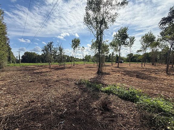3rd image of 3114 County Road 30