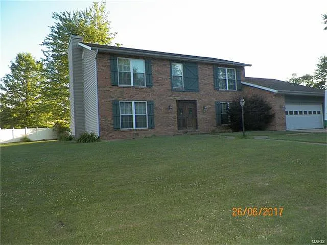 218 Persimmon Dr photo 1