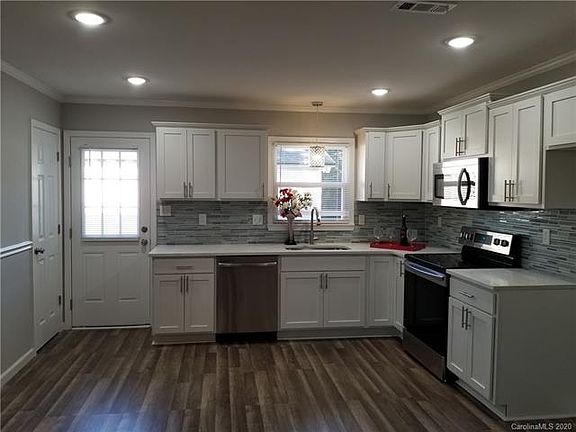 2nd image of 6624 Dwightware Blvd