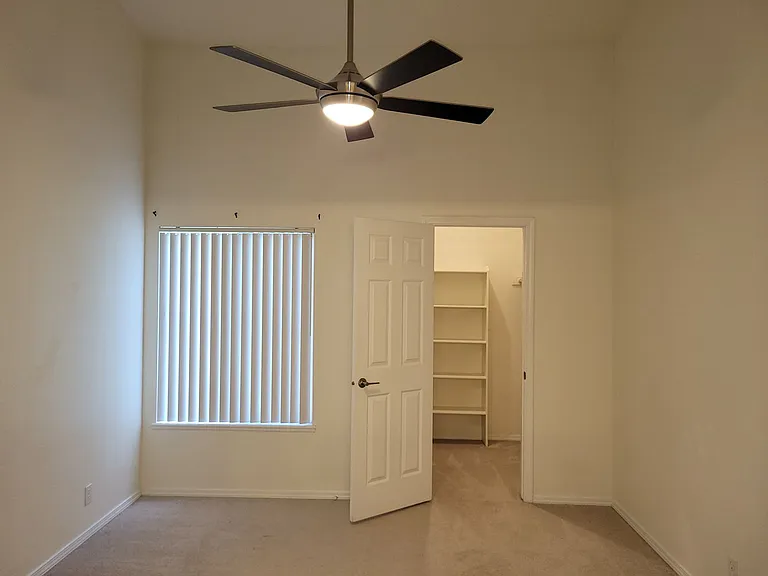 3735 Strawberry Field Grv #G — Photo 20