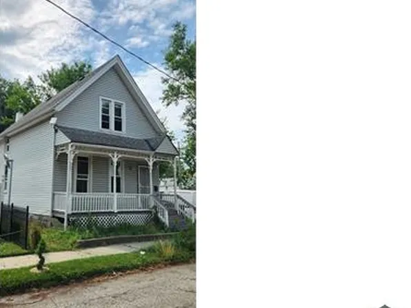 1058 E 77th St, Cleveland, OH 44103