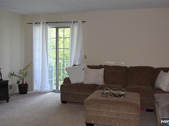 5th image of 1104 Sage Court