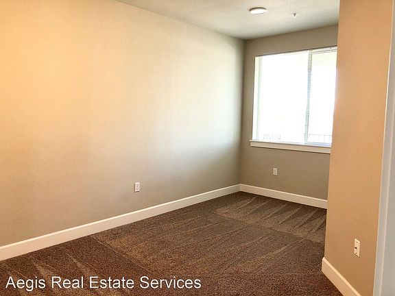 5th image of 6979 Birdseye Ave NE #8880166