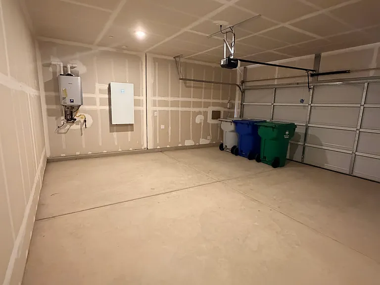 620 Riley Ave — Photo 13