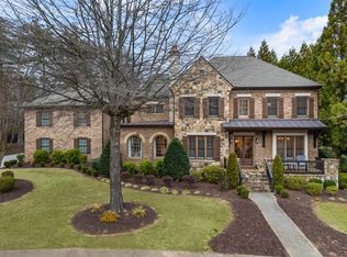 1052 Gramercy Ln, Alpharetta, GA 30004