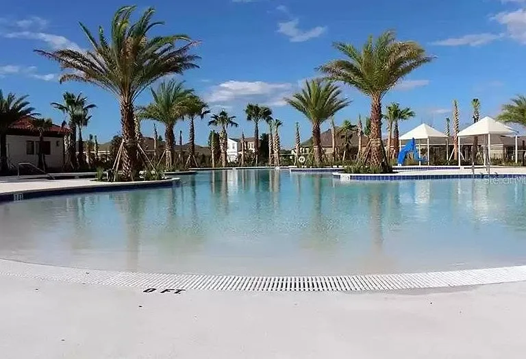 Walk-In Pool