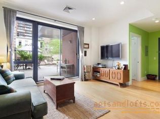 38 Meserole St #2D, Brooklyn, NY 11206