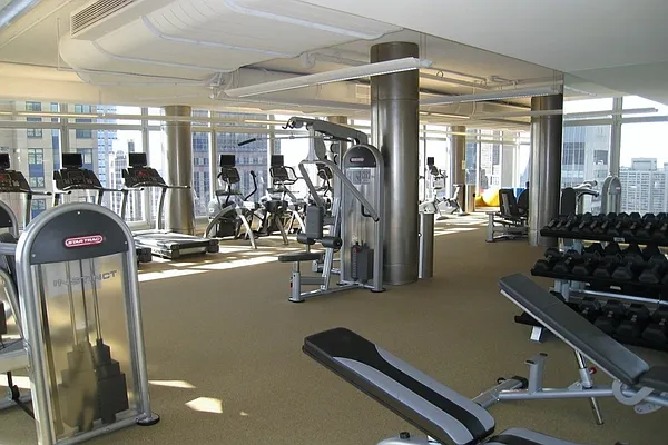 Rented by Renetta Real Estate | media 30