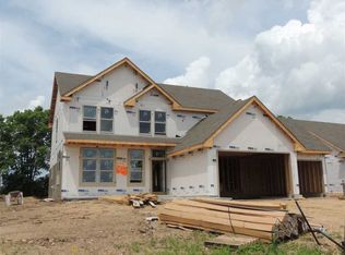 643 Biscayne Pl, Roscoe, IL 61073