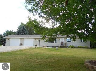 1511 W Pickard Rd, Mount Pleasant, MI 48858
