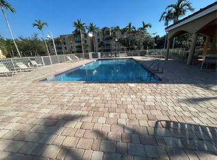 529 E Sheridan St #2071, Dania, FL 33004