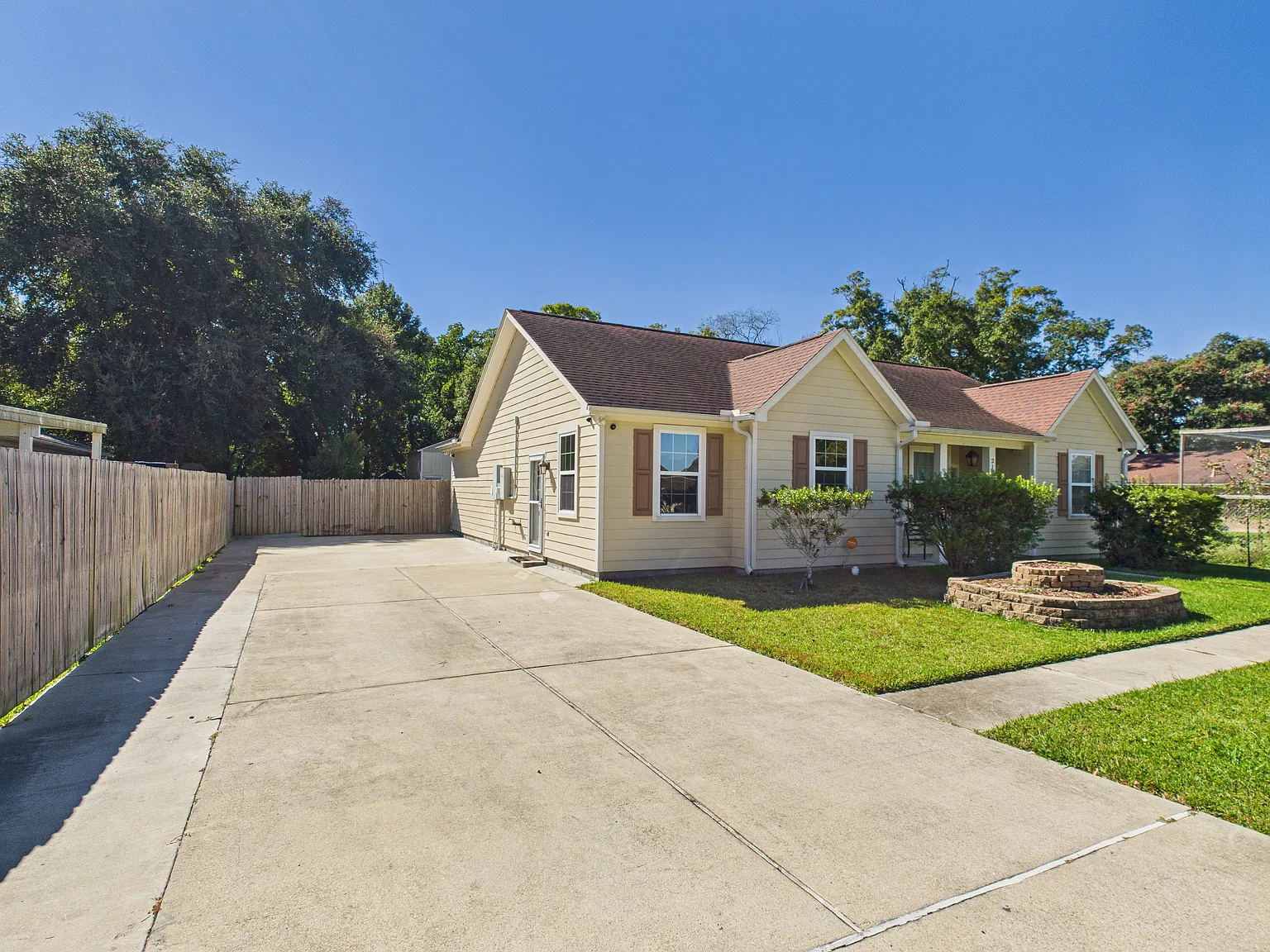 3 bed, 1648 sqft, $1,850 — Photo 4