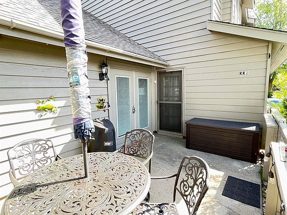 5th image of 389 Clubhouse Dr APT Kk2