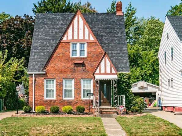 3606 W 147th St, Cleveland, OH 44111