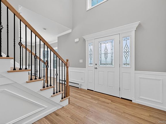 3rd image of 509 Toleman Road