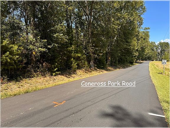 3rd image of 1 Coneross Park Rd