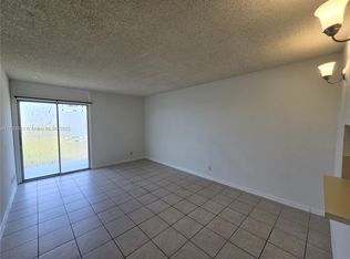 4550 NW 9th St APT 601E, Miami, FL 33126
