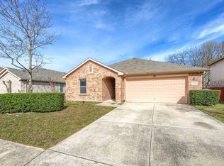 1342 Newton Dr, Cedar Hill, TX 75104
